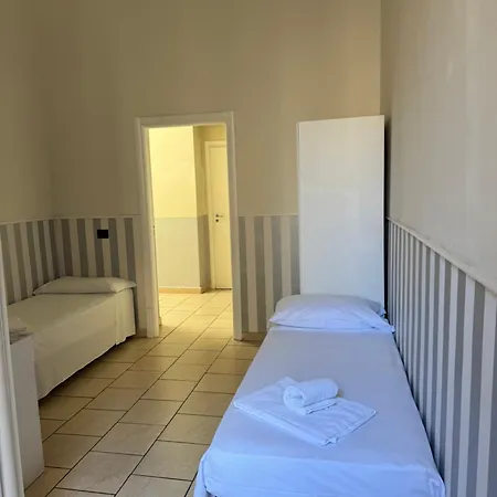 Πανσιόν Garibaldi 3*